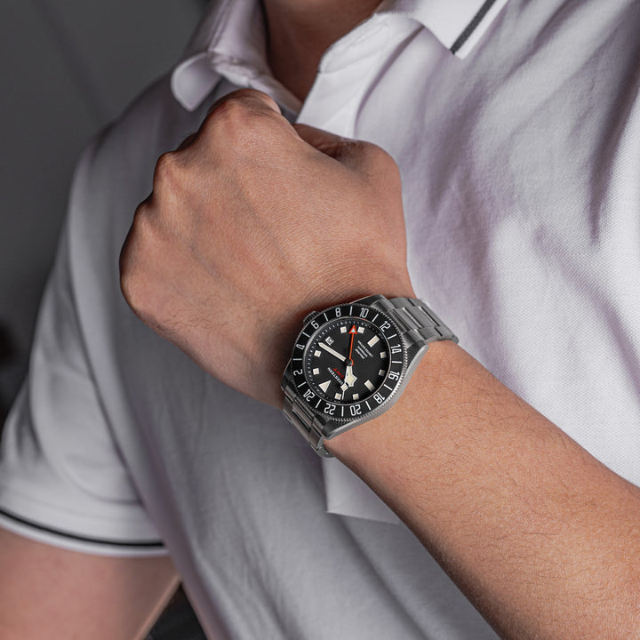 Seestern S462 Titanium GMT