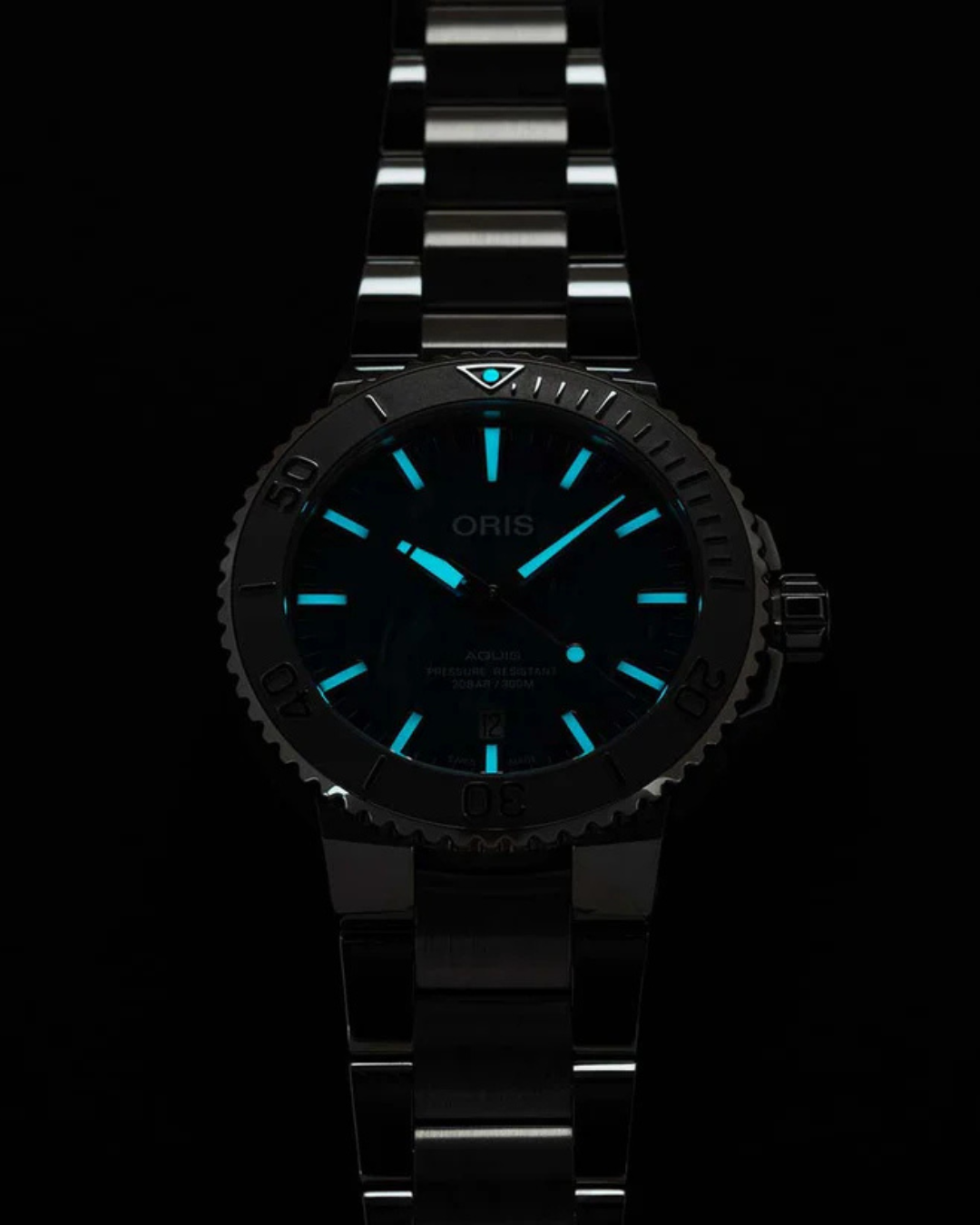 Oris Aquis Date