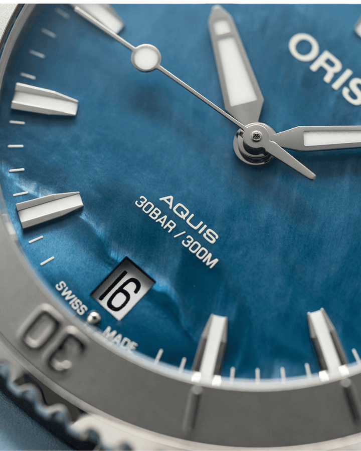 Oris Aquis Date - Bartels Watches