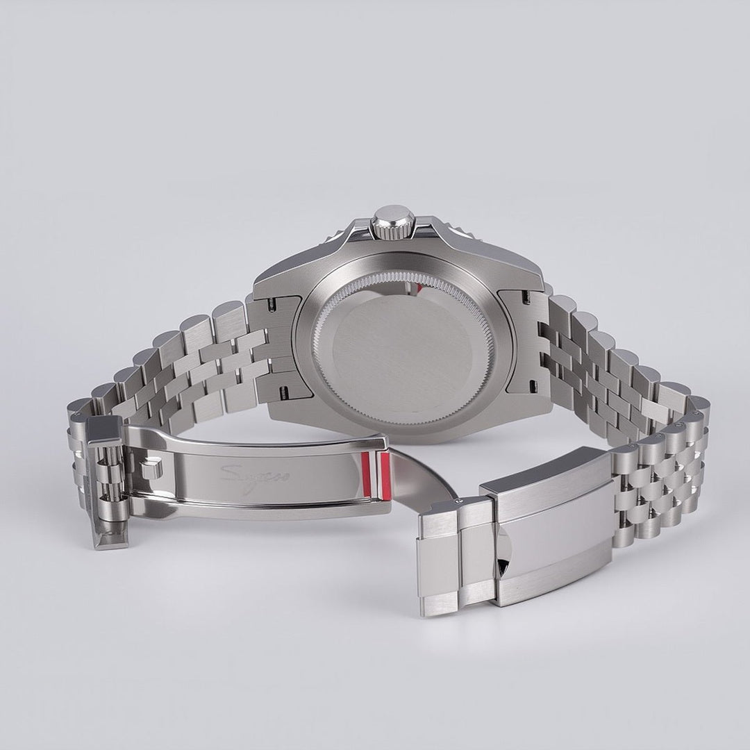 Sugess S420 - 2 GMT Diver - Bartels Watches