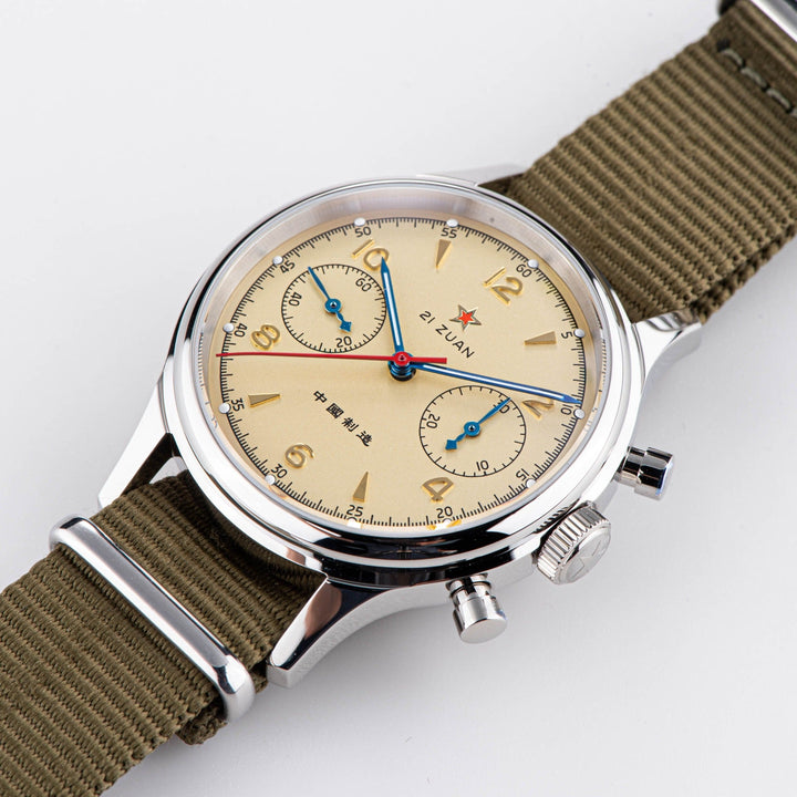 Seagull 1963 Chronograph Red Star Reissue - Bartels Watches